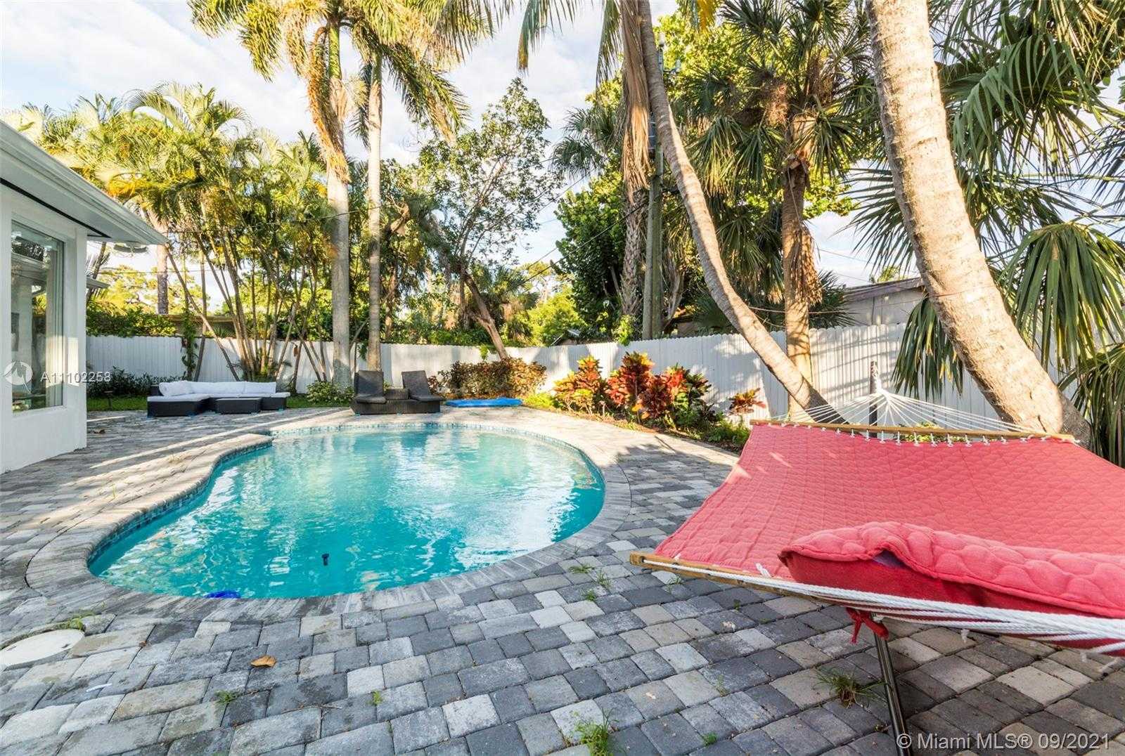 Small Image of 1808 SOUTH WEST 9TH ST #1-2, Fort Lauderdale Number 25
