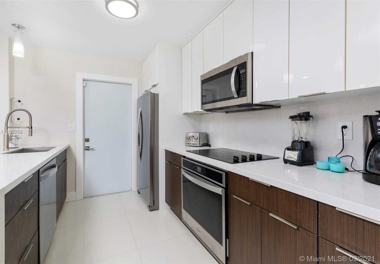 Small Image of 1808 SOUTH WEST 9TH ST #1-2, Fort Lauderdale Number 6