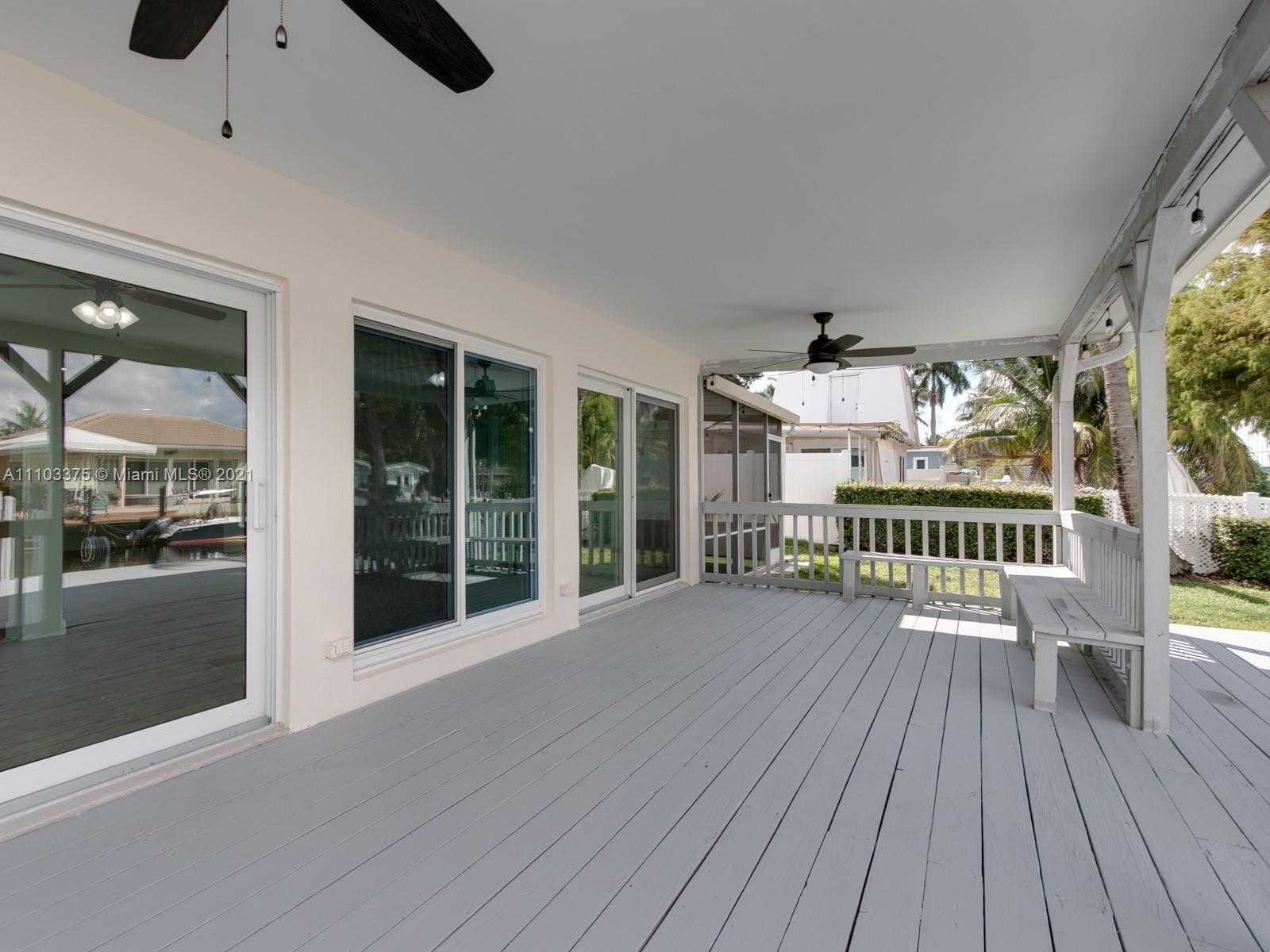 Small Image of 923 NAUTILUS ISLE, Dania Beach Number 17