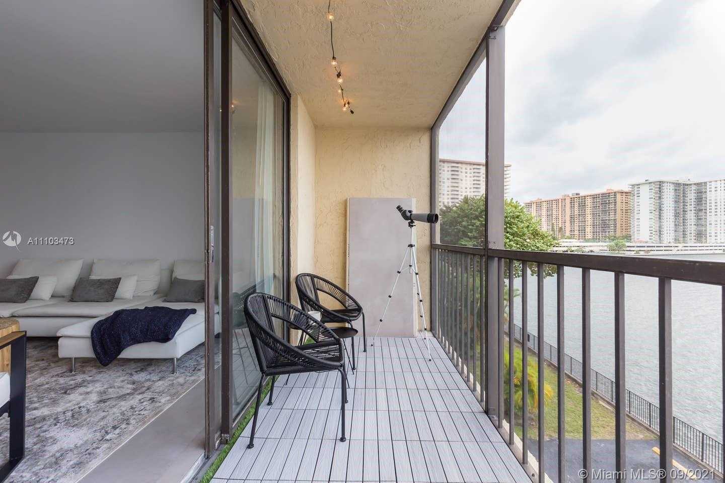 Small Image of 17600 NORTH BAY RD #N403, Sunny Isles Beach Number 23