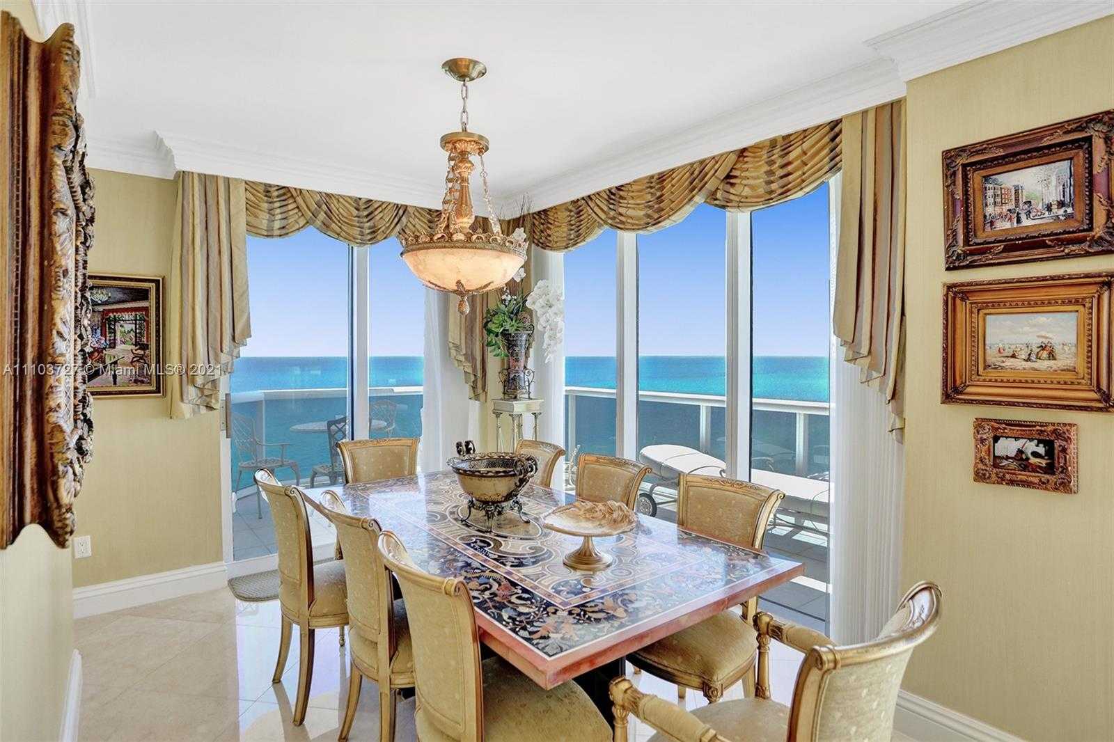 Small Image of 4775 COLLINS AVE #2403, Miami Beach Number 31