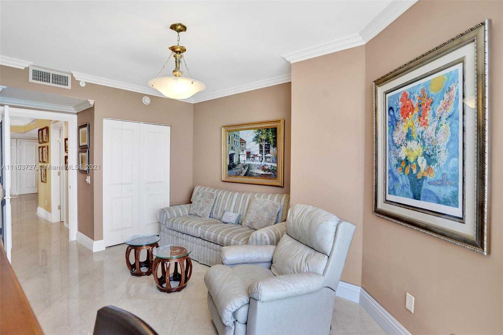 Small Image of 4775 COLLINS AVE #2403, Miami Beach Number 35