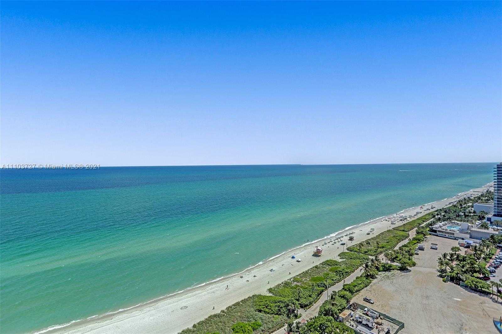Small Image of 4775 COLLINS AVE #2403, Miami Beach Number 44