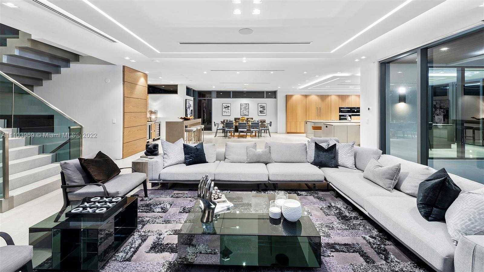 Small Image of 440 MOLA AVE, Fort Lauderdale Number 17
