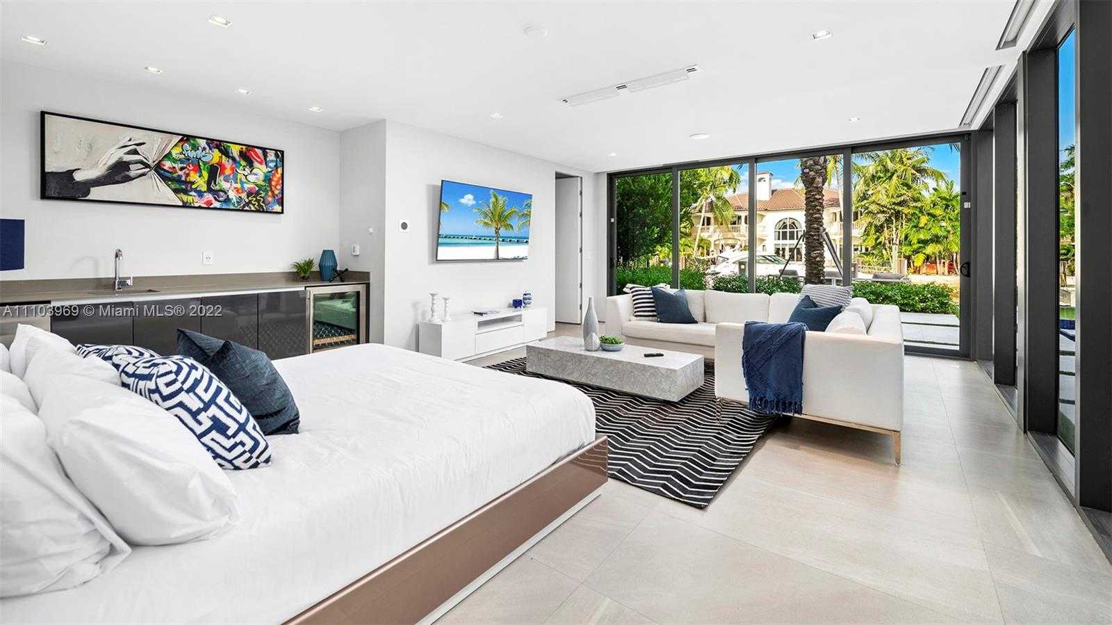 Small Image of 440 MOLA AVE, Fort Lauderdale Number 32