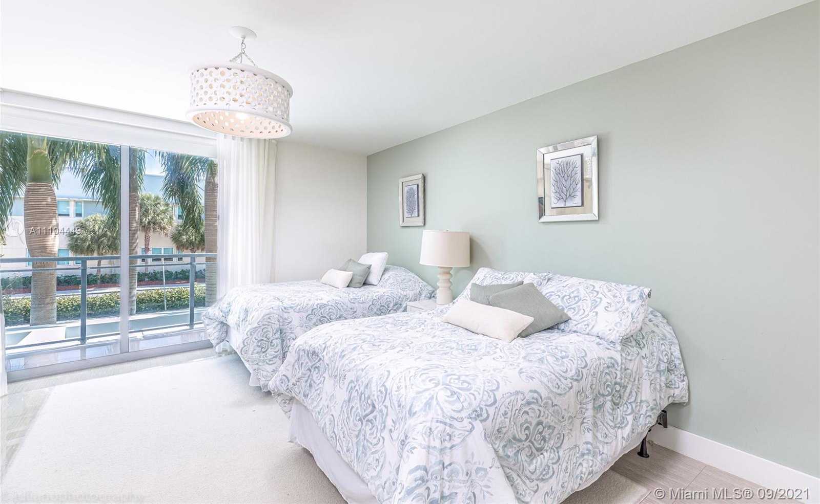 Small Image of 9400 WEST BAY HARBOR DR #203, Bay Harbor Islands Number 19