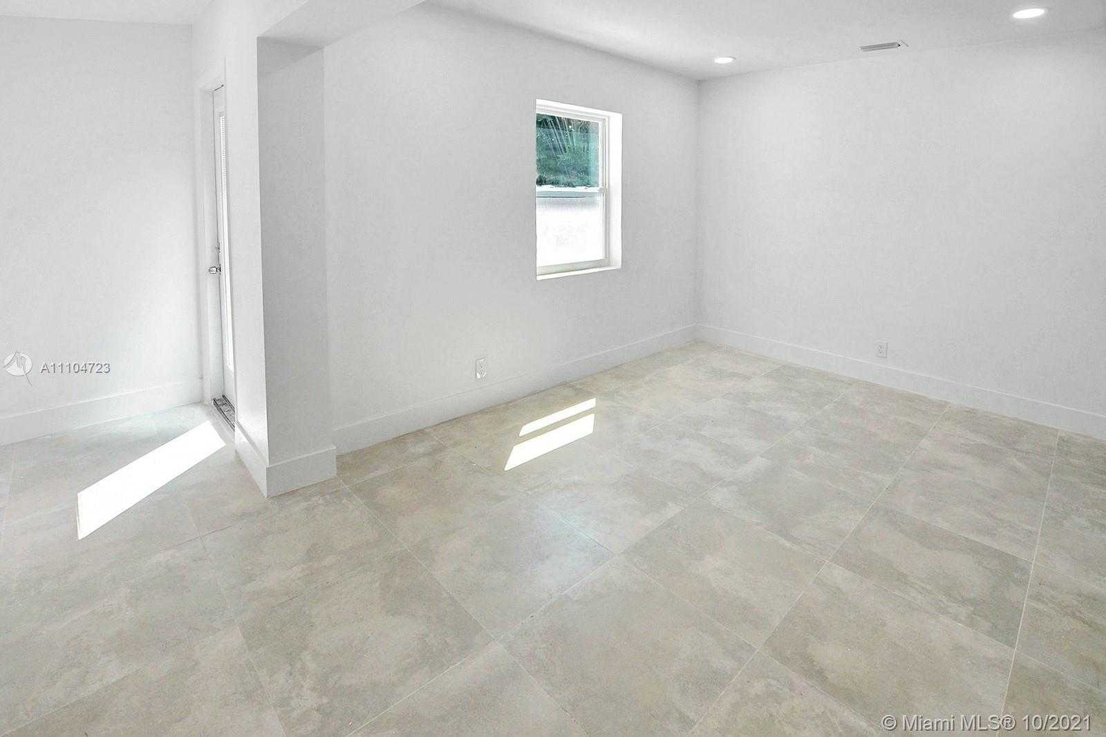 Small Image of 1612 NORTH EAST 16TH AVE #., Fort Lauderdale Number 19