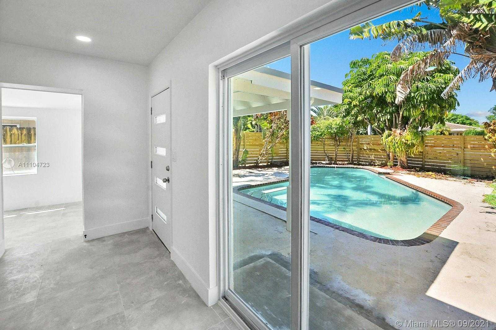 Small Image of 1612 NORTH EAST 16TH AVE #., Fort Lauderdale Number 27