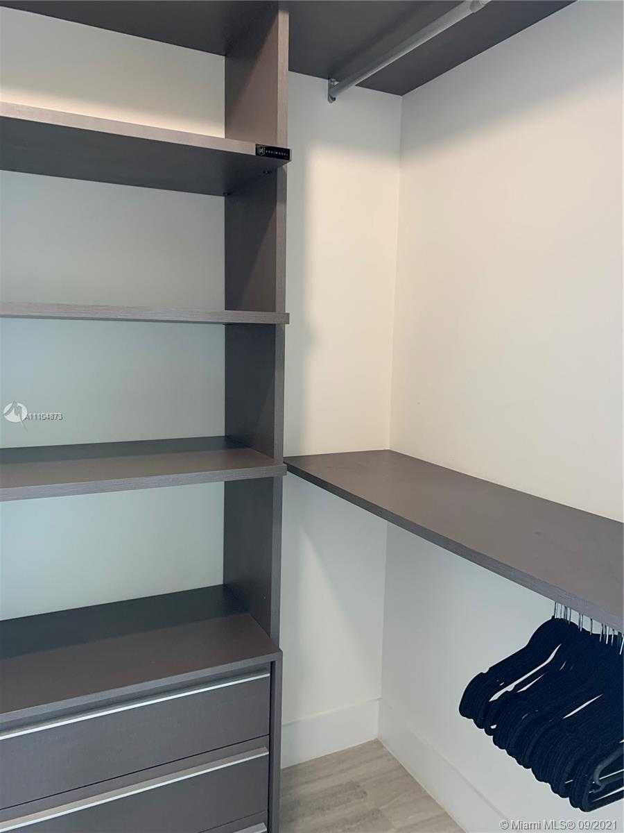 Small Image of 1451 BRICKELL AVE #1904, Miami Number 19
