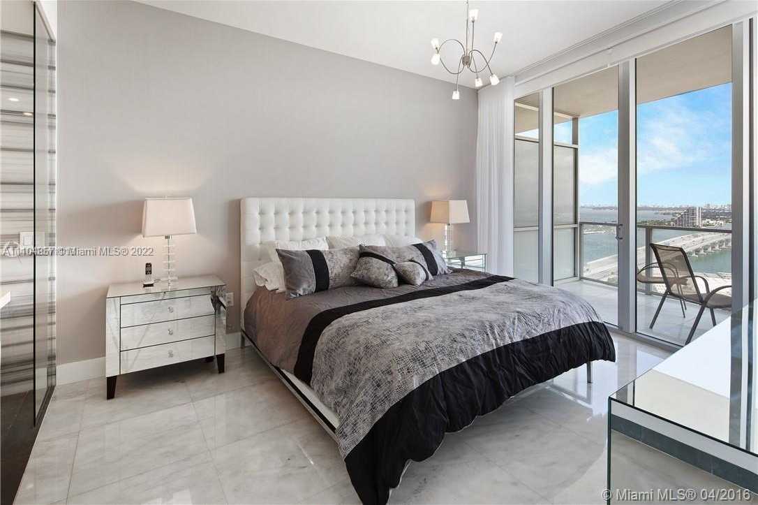 Small Image of 1100 BISCAYNE BLVD #2702, Miami Number 14