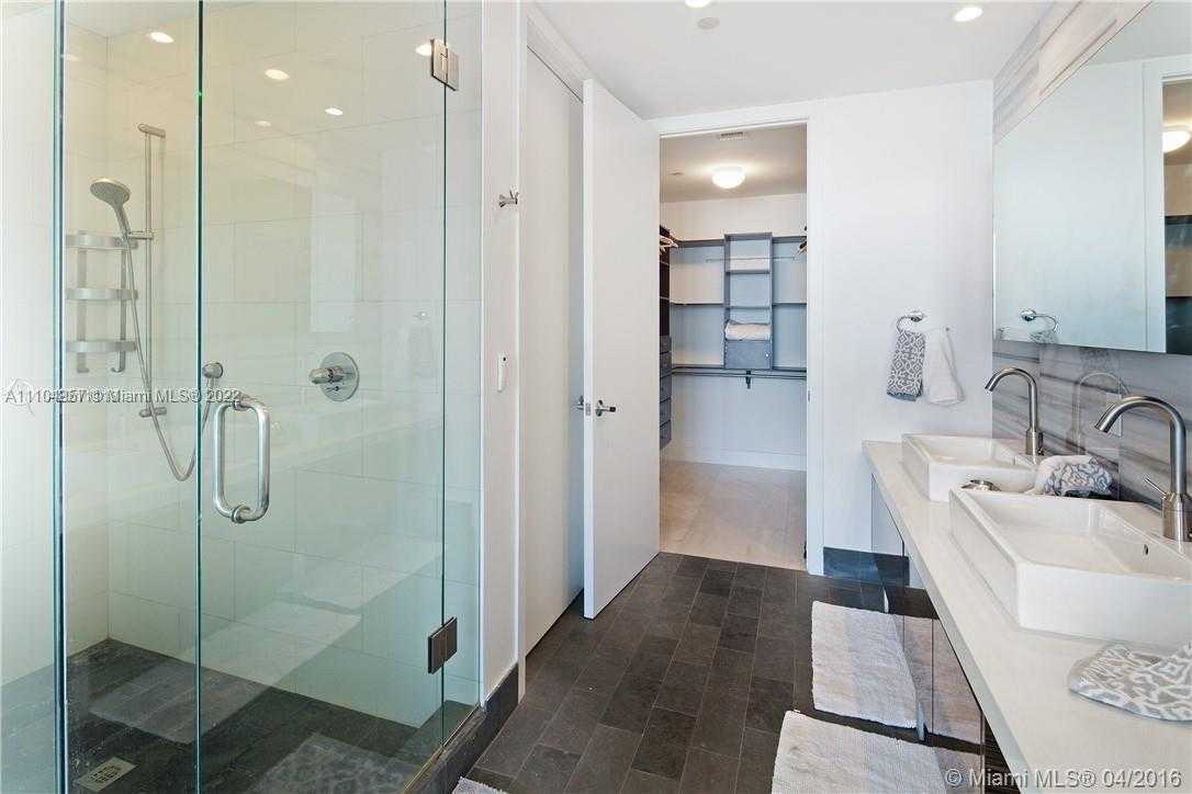 Small Image of 1100 BISCAYNE BLVD #2702, Miami Number 16
