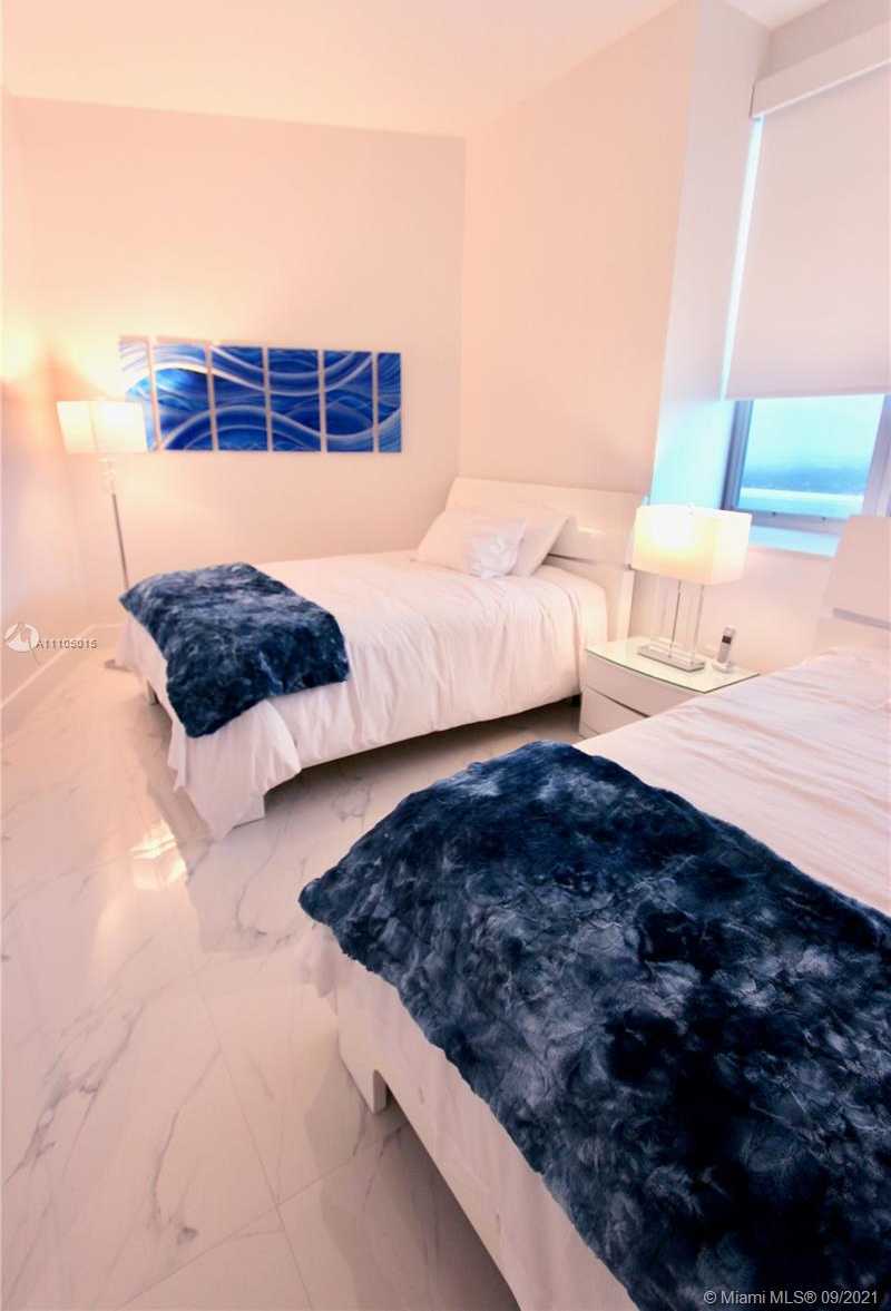 Small Image of 4111 SOUTH OCEAN DR #LPH2, Hollywood Number 22