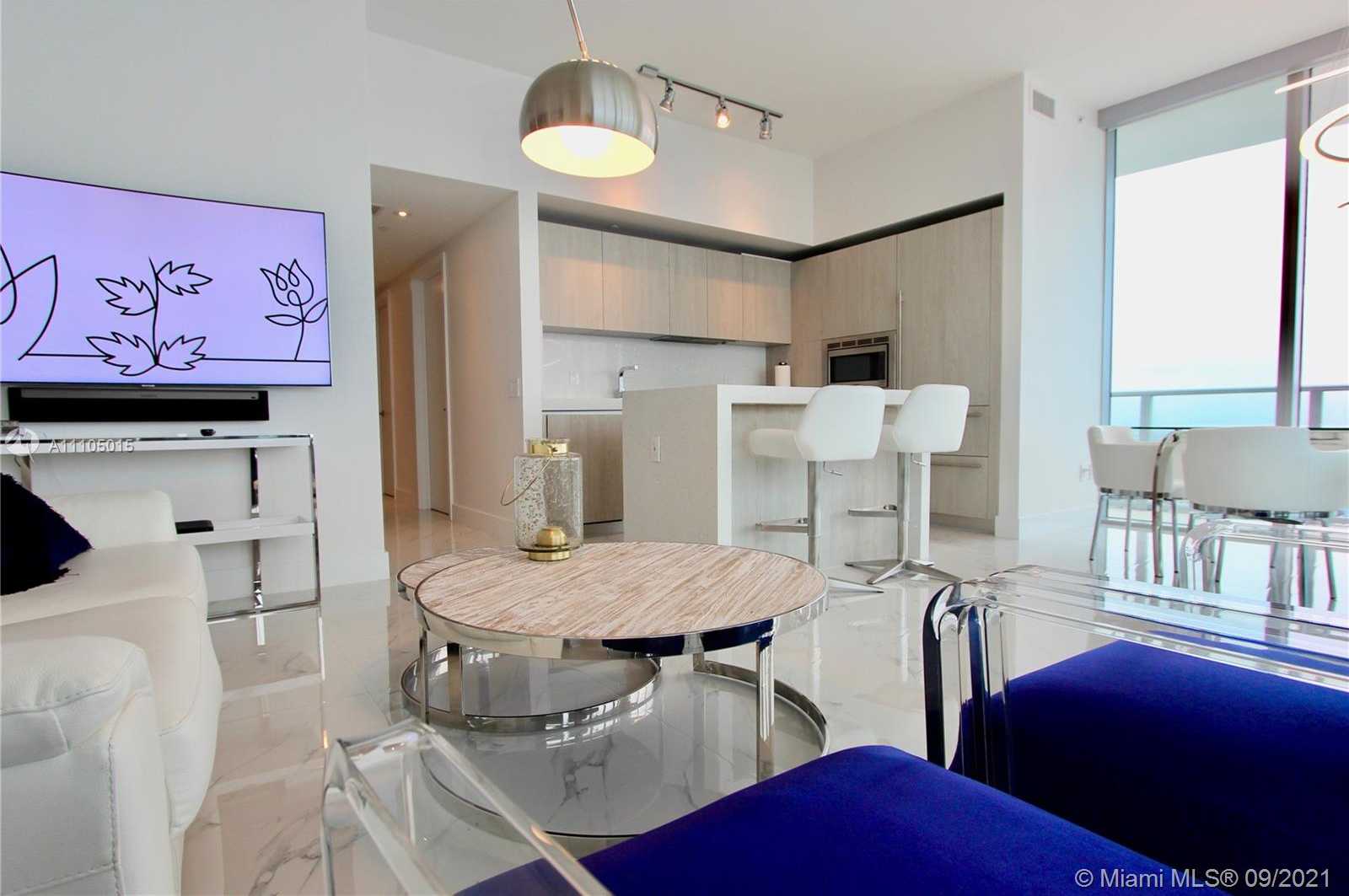 Small Image of 4111 SOUTH OCEAN DR #LPH2, Hollywood Number 25