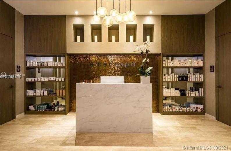 Small Image of 4111 SOUTH OCEAN DR #LPH2, Hollywood Number 31