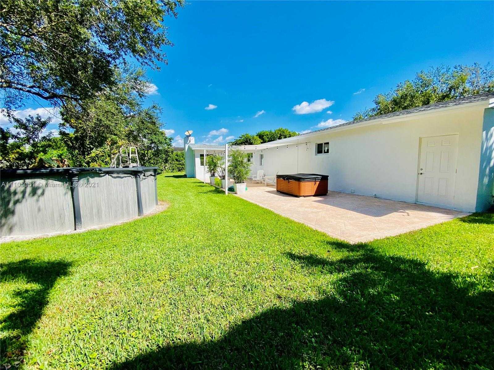 Small Image of 12500 SOUTH WEST 81ST AVE, Pinecrest Number 5