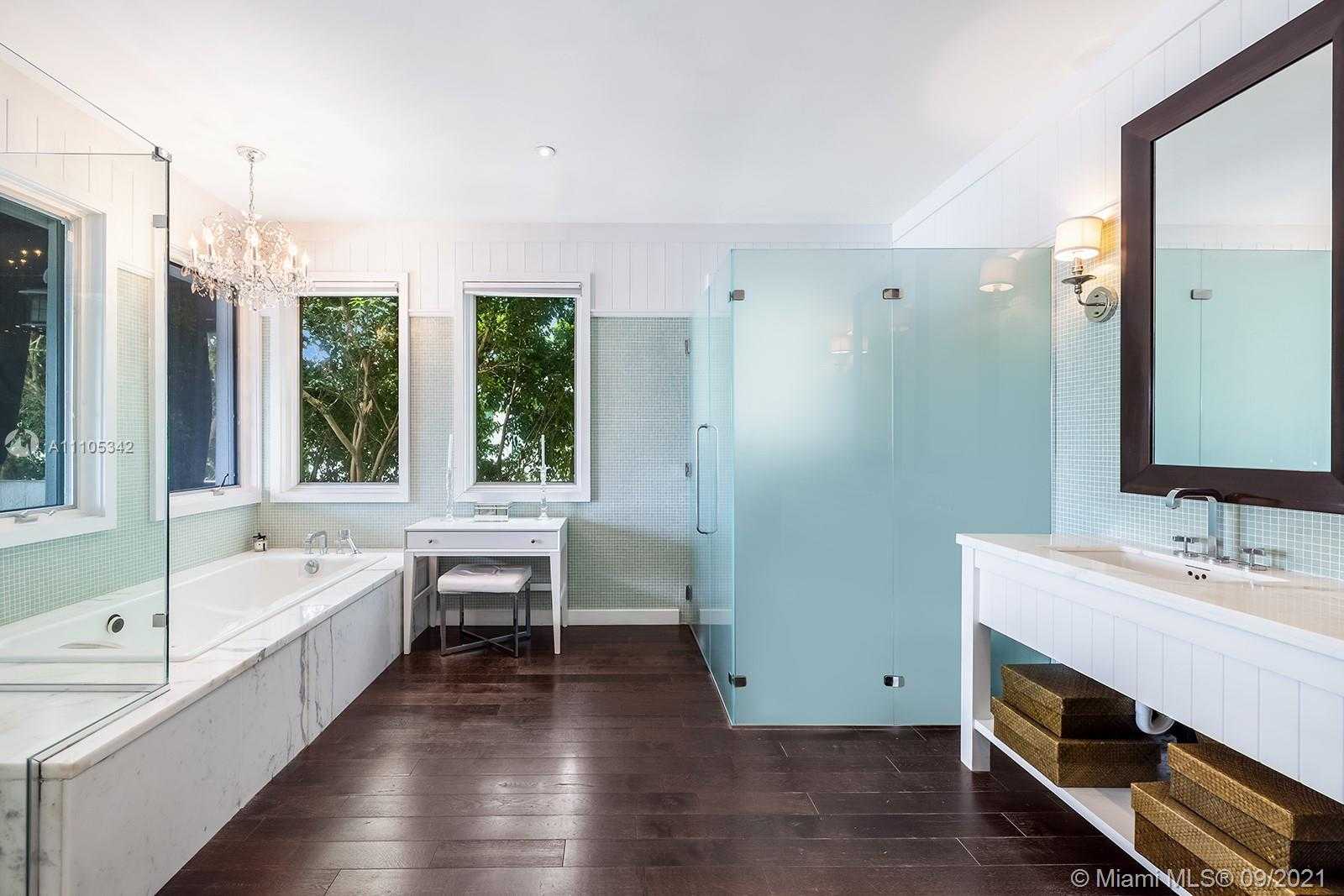 Small Image of 315 EAST SAN MARINO DR, Miami Beach Number 16