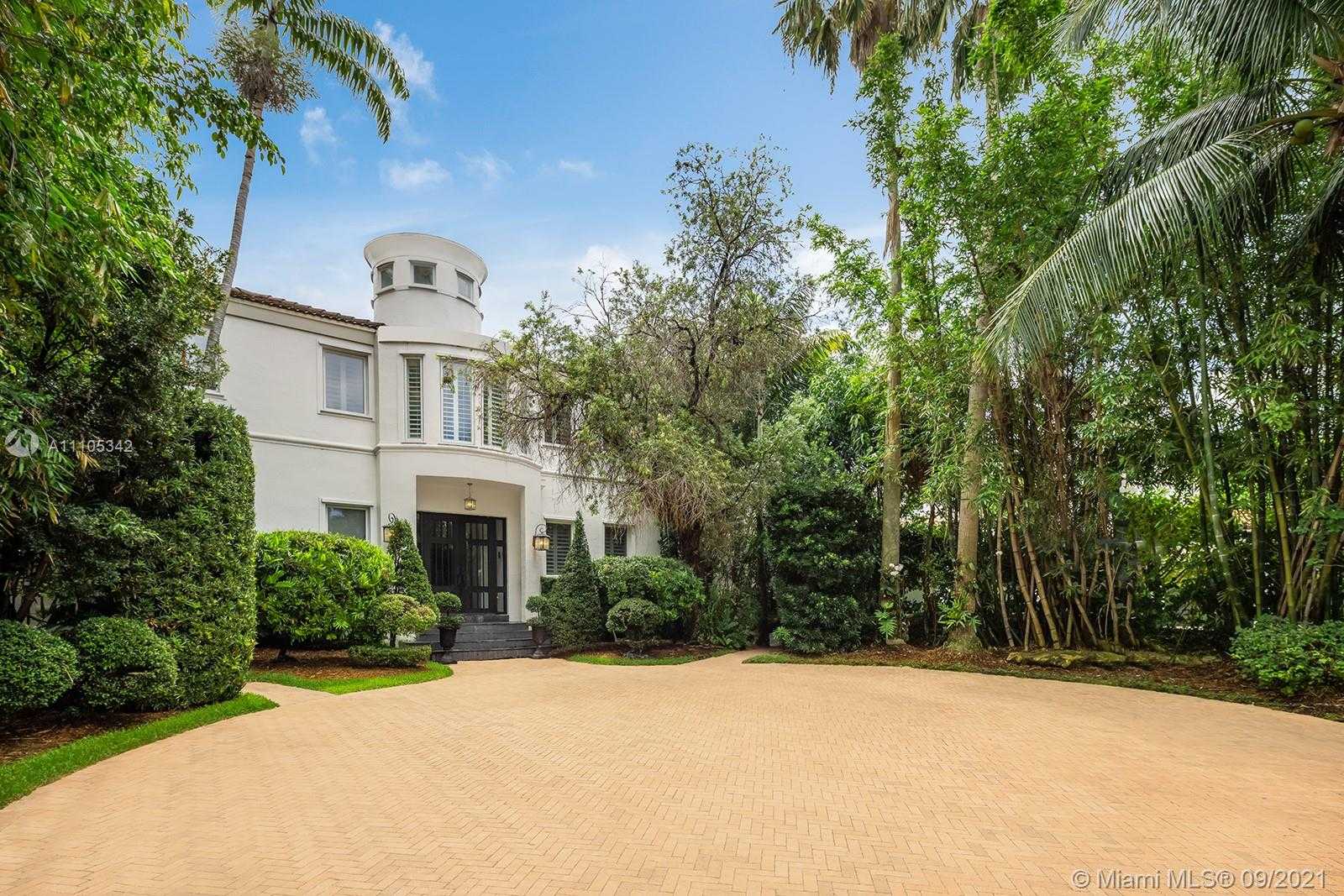 Small Image of 315 EAST SAN MARINO DR, Miami Beach Number 3