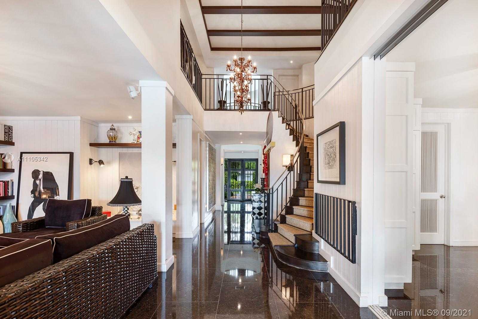 Small Image of 315 EAST SAN MARINO DR, Miami Beach Number 9