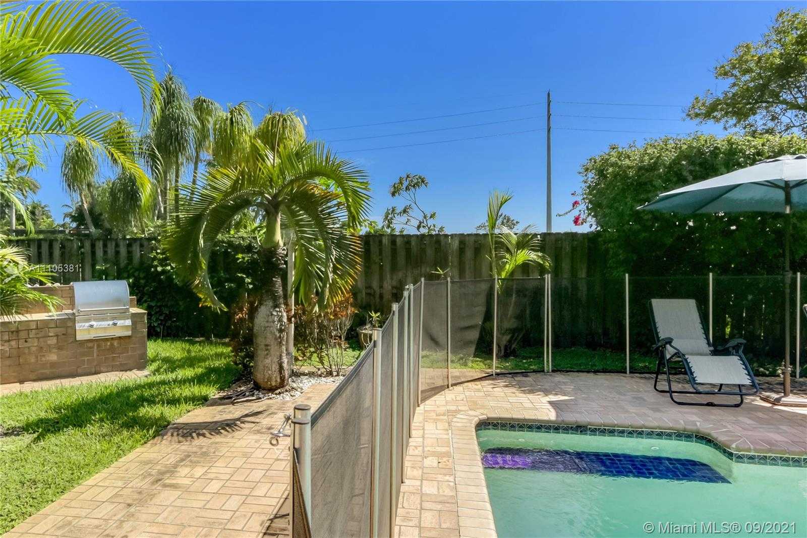 Small Image of 10090 SOUTH WEST 145TH ST #-, Miami Number 13