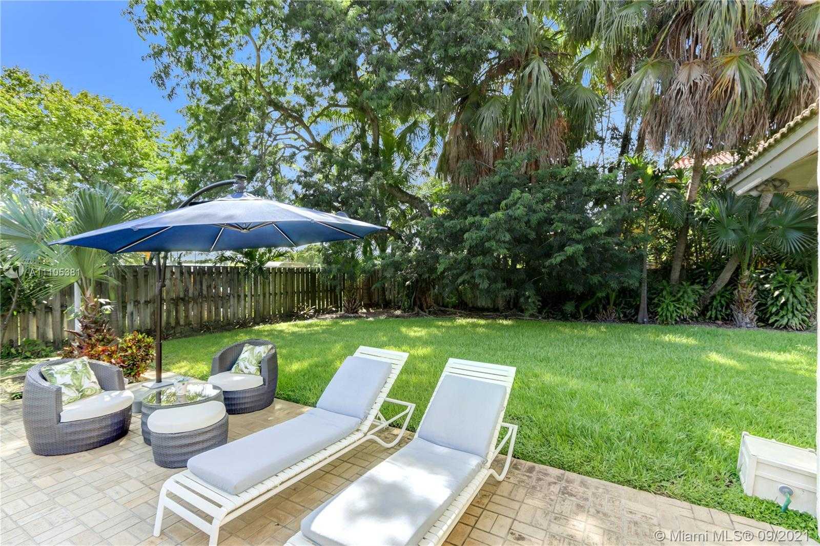 Small Image of 10090 SOUTH WEST 145TH ST #-, Miami Number 14