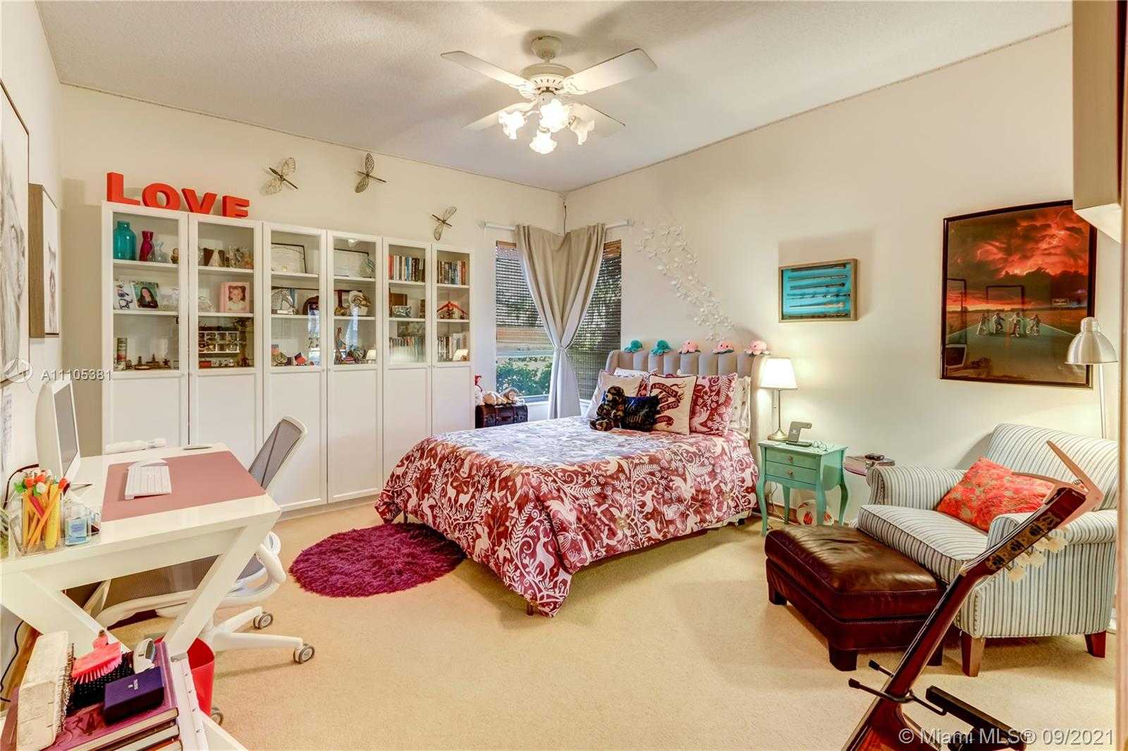 Small Image of 10090 SOUTH WEST 145TH ST #-, Miami Number 23