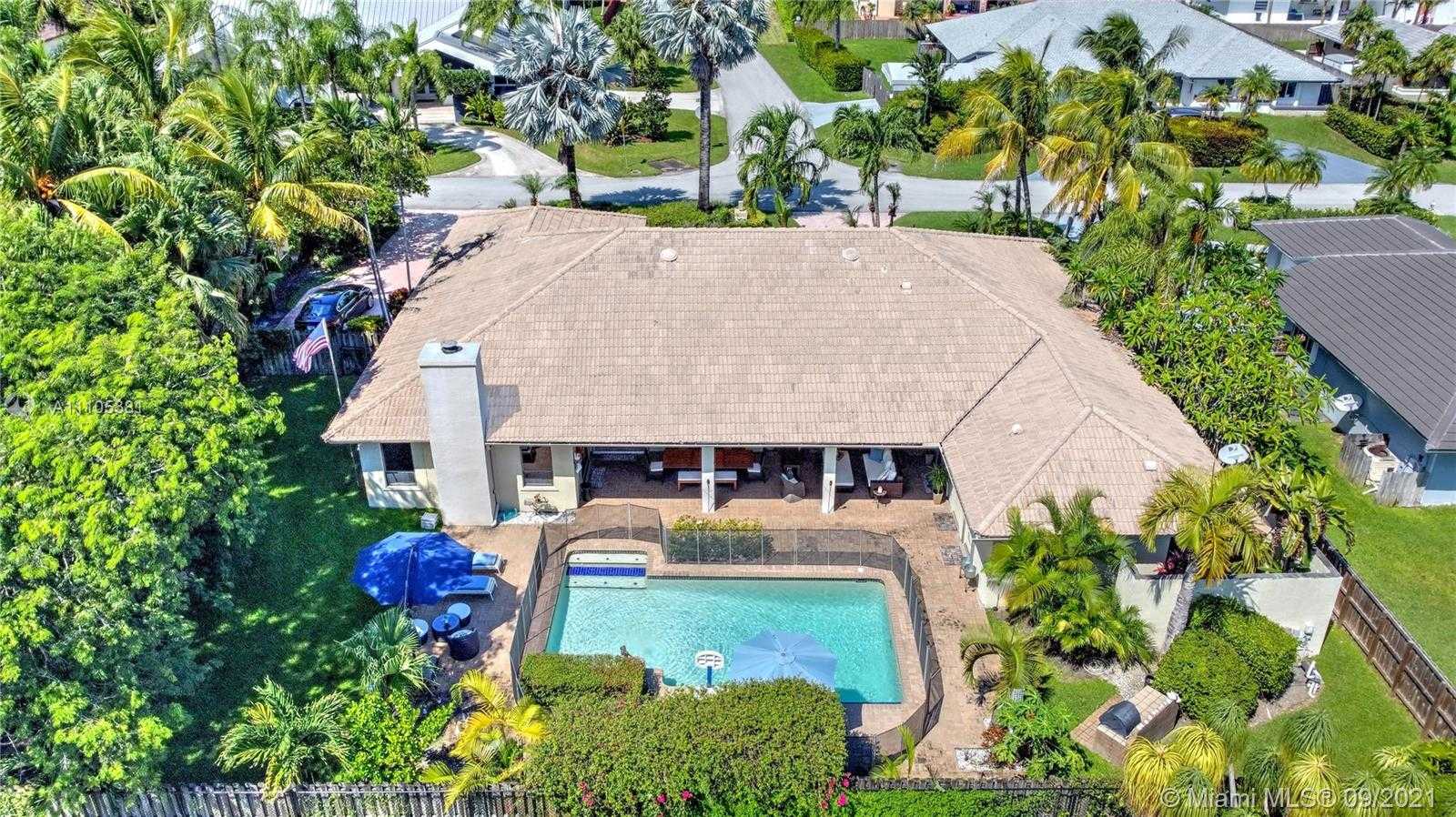 Small Image of 10090 SOUTH WEST 145TH ST #-, Miami Number 3
