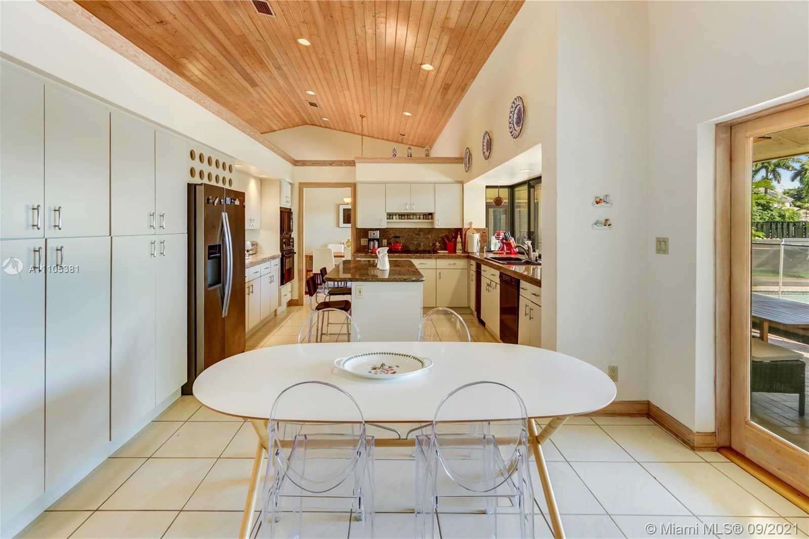 Small Image of 10090 SOUTH WEST 145TH ST #-, Miami Number 7