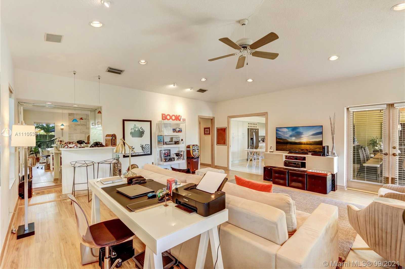 Small Image of 10090 SOUTH WEST 145TH ST #-, Miami Number 9