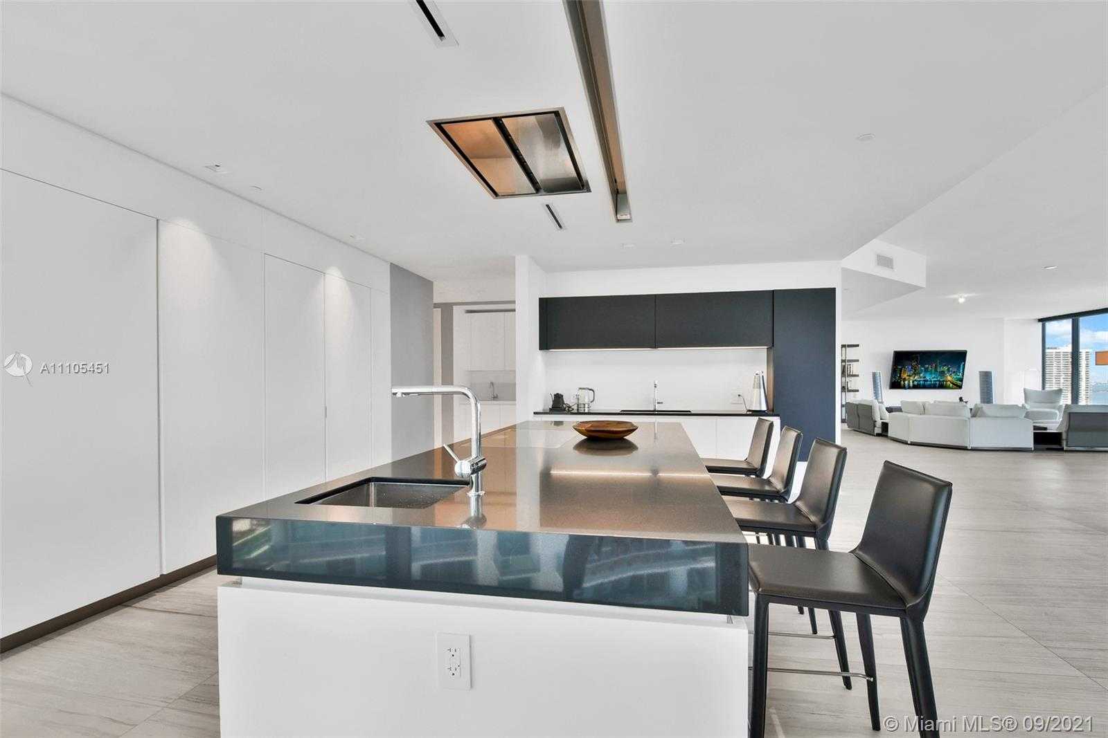 Small Image of 1000 BISCAYNE BLVD #1901, Miami Number 27