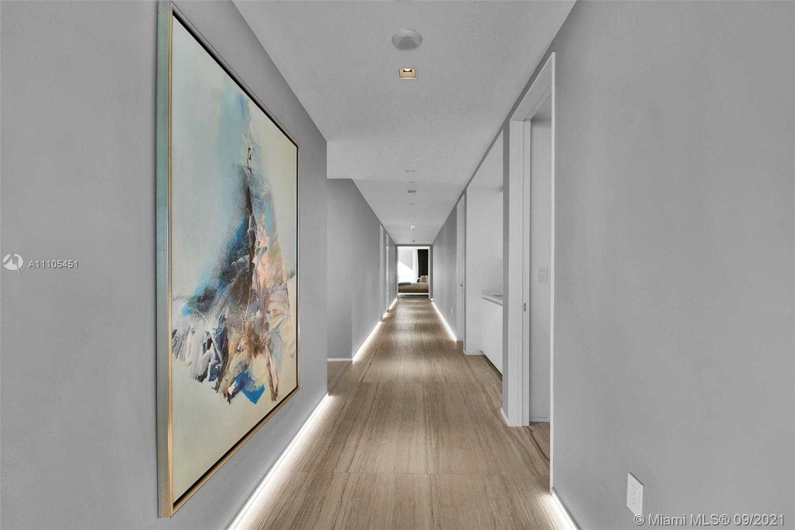 Small Image of 1000 BISCAYNE BLVD #1901, Miami Number 31