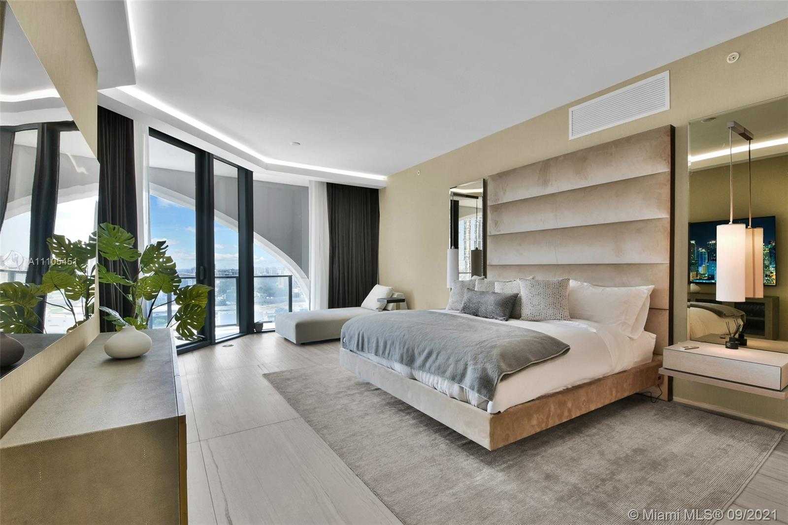 Small Image of 1000 BISCAYNE BLVD #1901, Miami Number 35