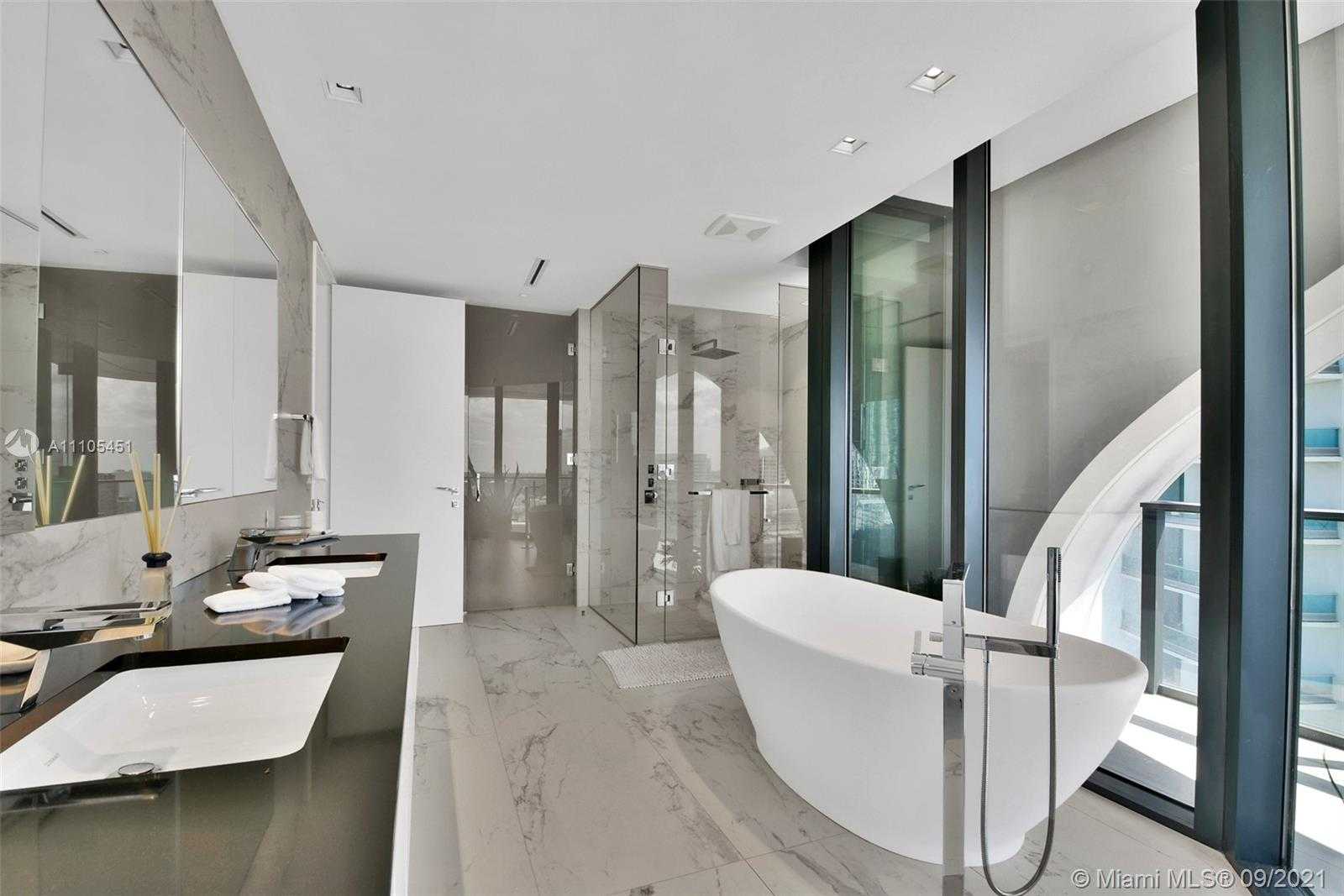 Small Image of 1000 BISCAYNE BLVD #1901, Miami Number 37