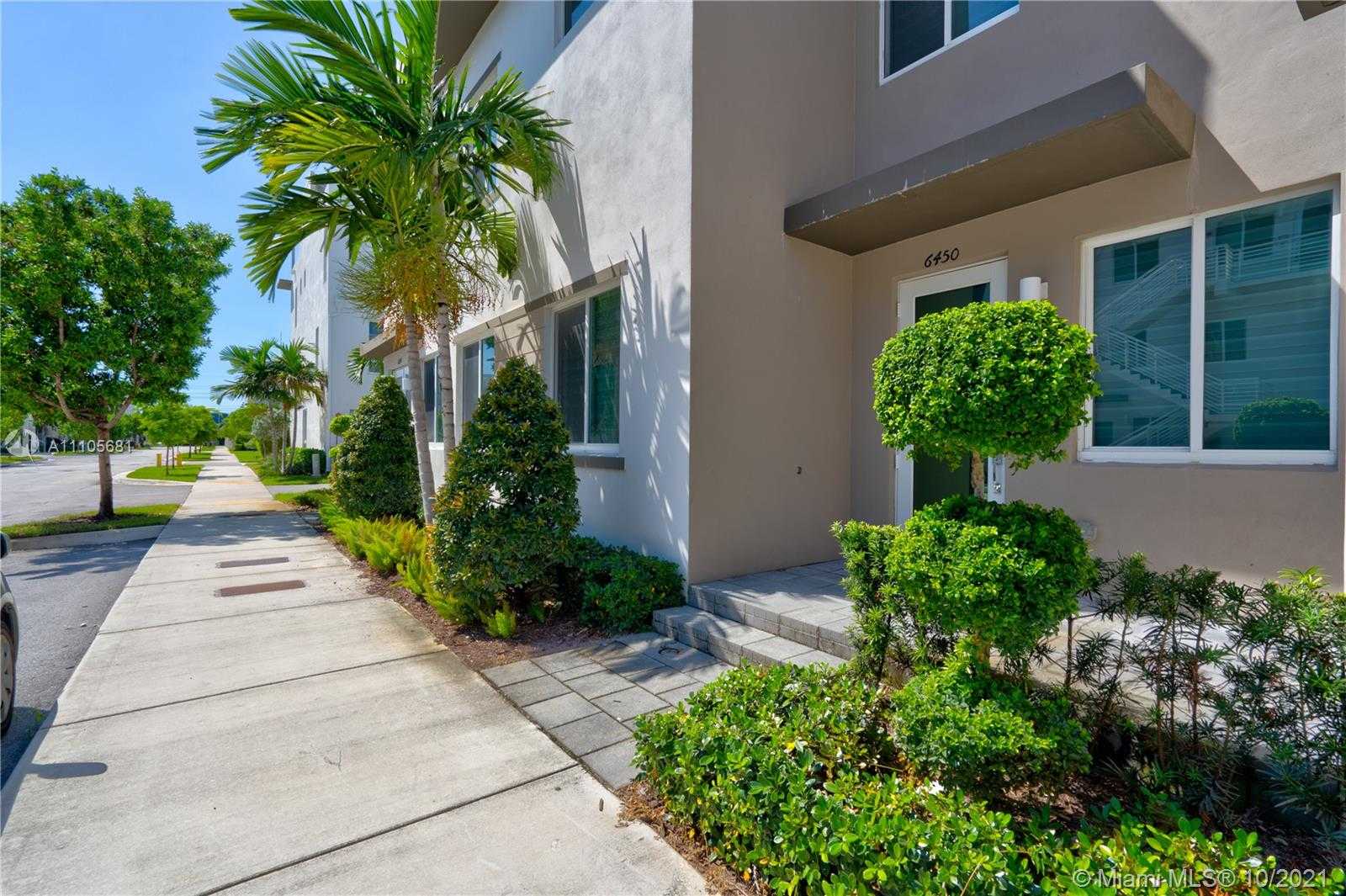 Small Image of 6450 NORTH WEST 103RD PL #6450, Doral Number 12