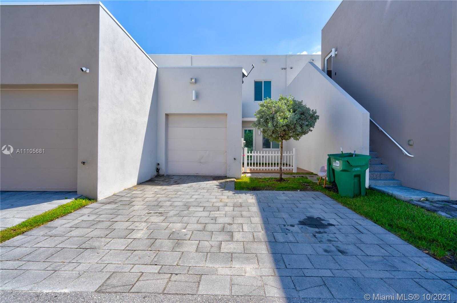 Small Image of 6450 NORTH WEST 103RD PL #6450, Doral Number 13