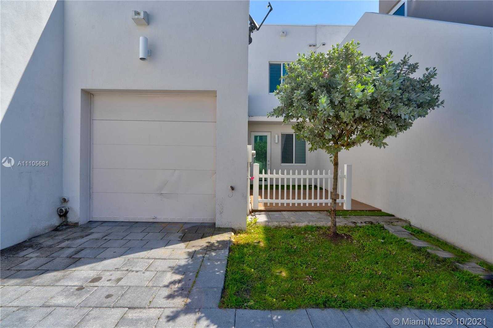 Small Image of 6450 NORTH WEST 103RD PL #6450, Doral Number 15