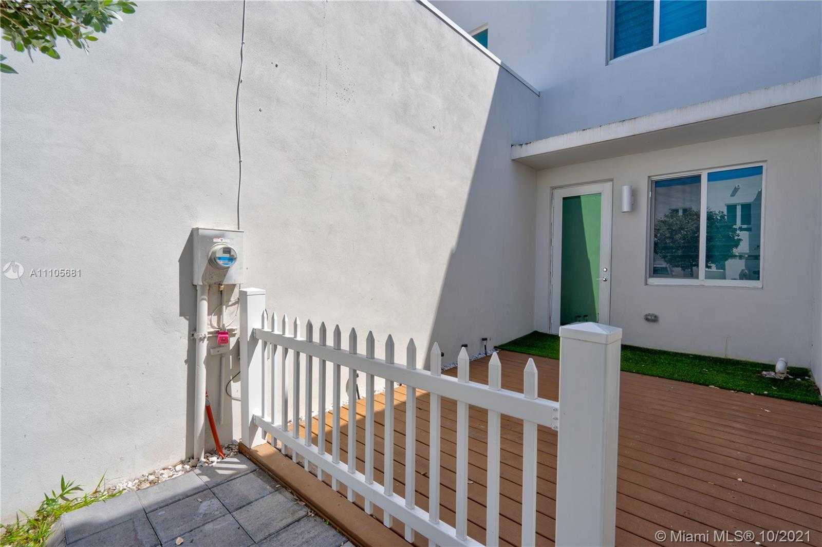 Small Image of 6450 NORTH WEST 103RD PL #6450, Doral Number 16