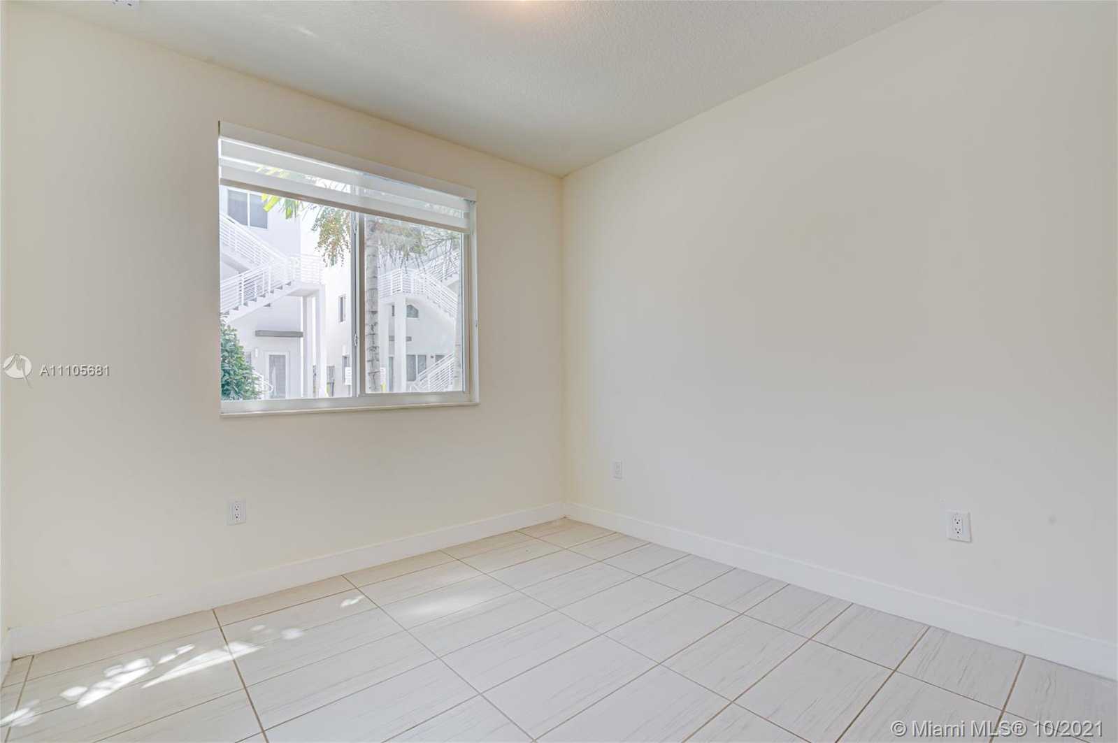 Small Image of 6450 NORTH WEST 103RD PL #6450, Doral Number 19