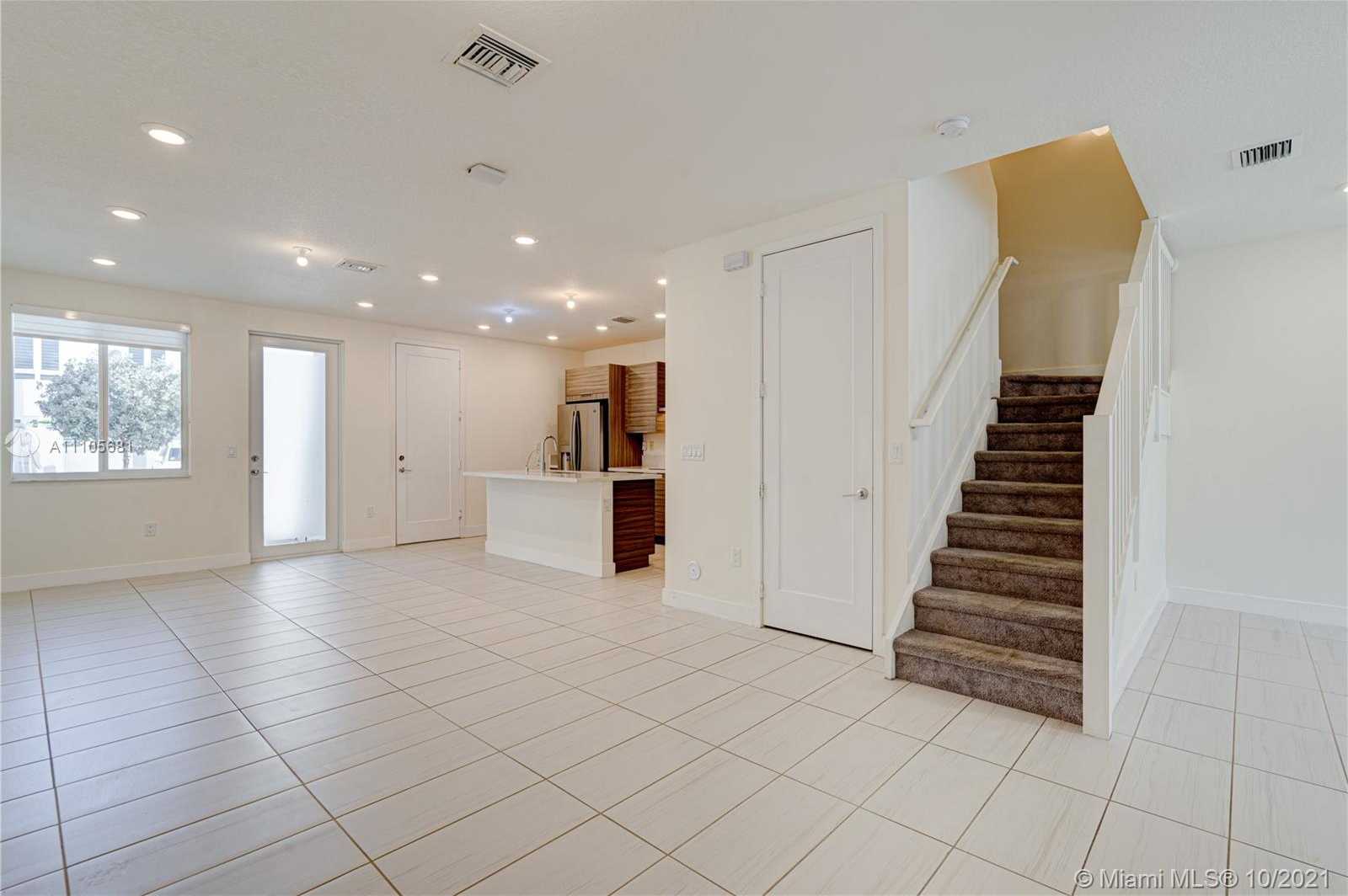 Small Image of 6450 NORTH WEST 103RD PL #6450, Doral Number 23