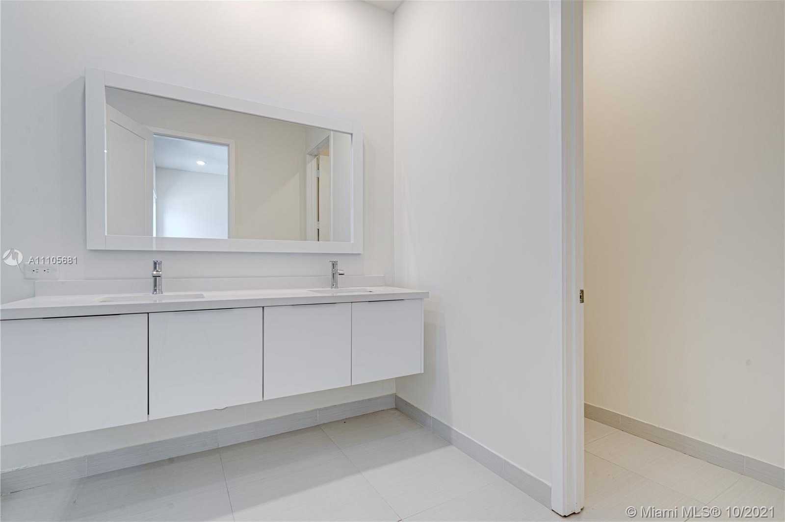 Small Image of 6450 NORTH WEST 103RD PL #6450, Doral Number 35