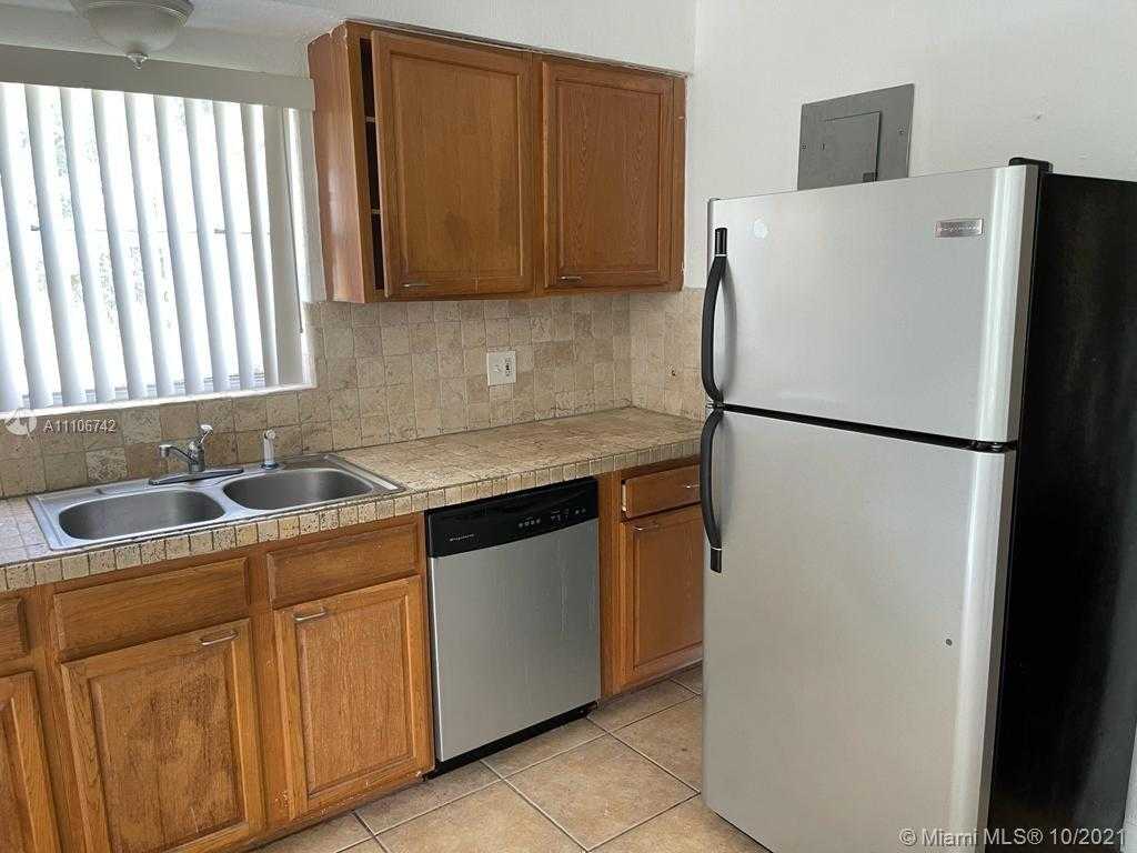 Small Image of 1012 NORTH 24TH AVE #1, Hollywood Number 13