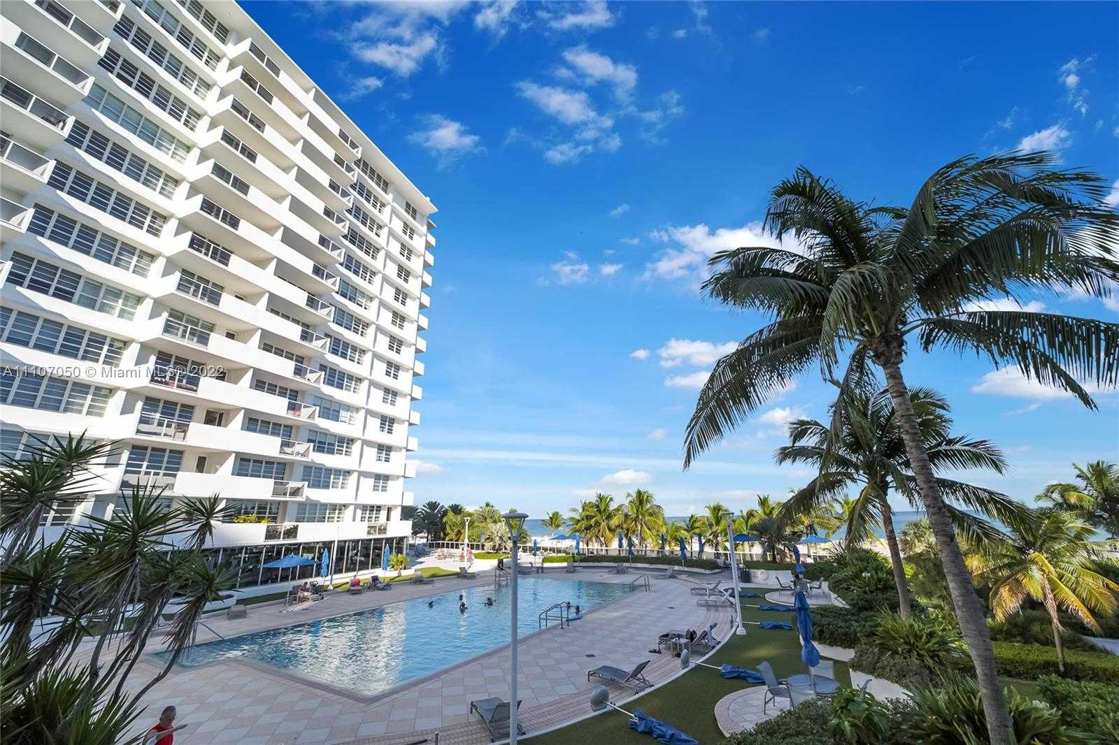 Small Image of 100 LINCOLN RD #903, Miami Beach Number 11