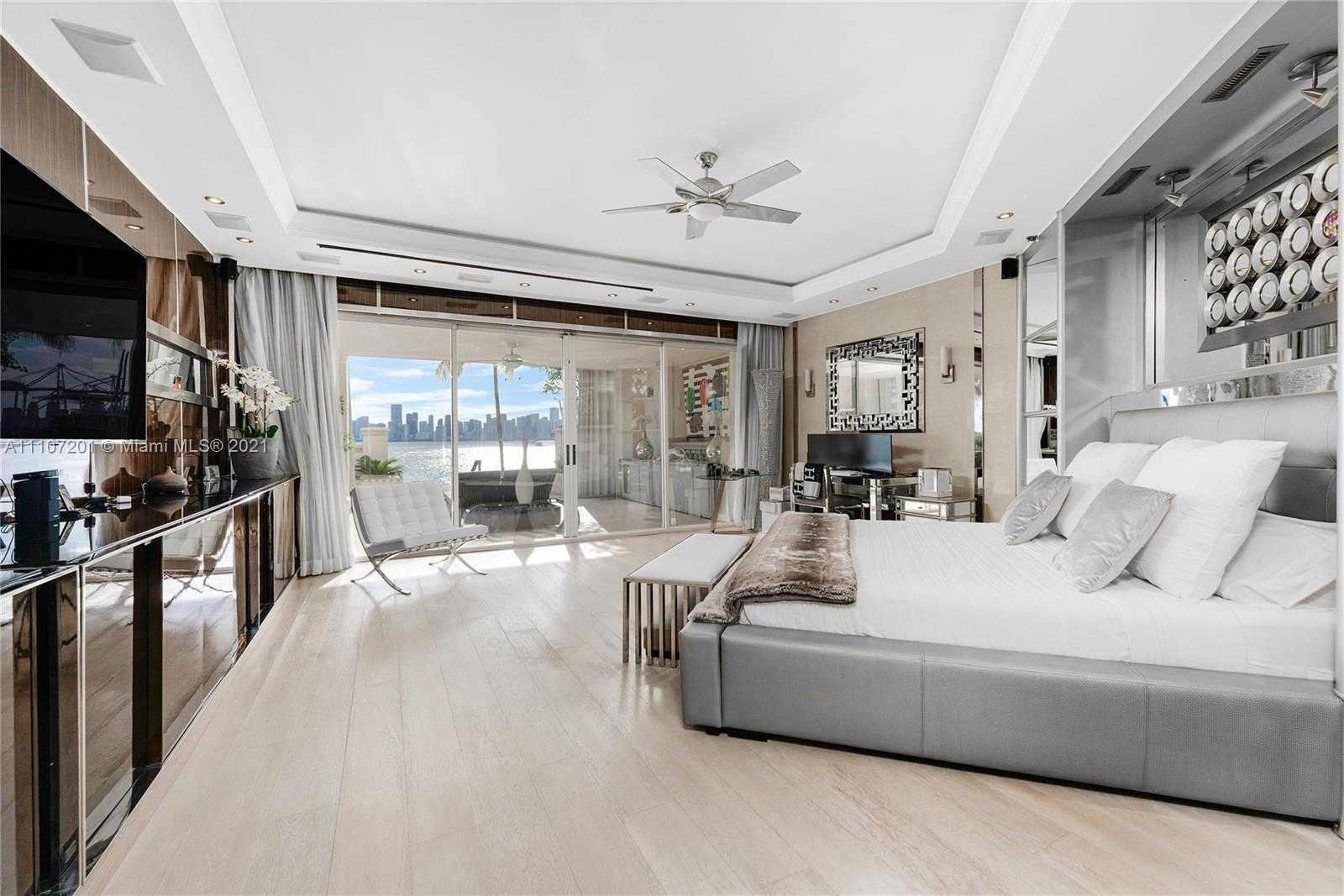 Small Image of 5313 FISHER ISLAND DR #5313, Miami Beach Number 32