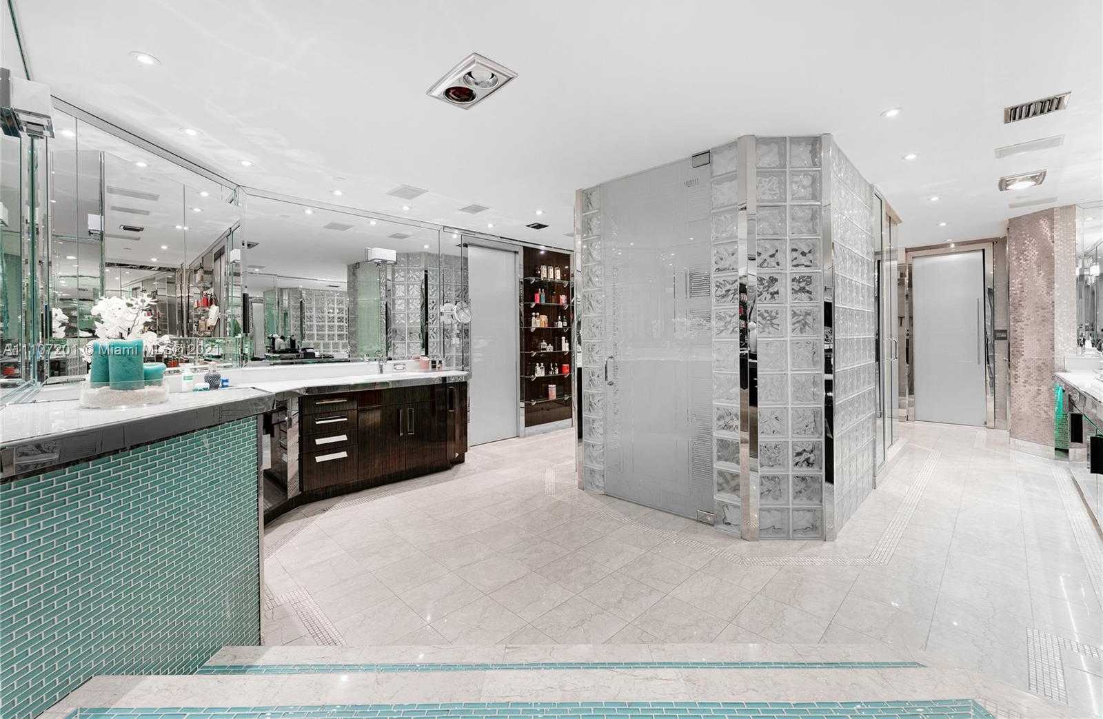 Small Image of 5313 FISHER ISLAND DR #5313, Miami Beach Number 37