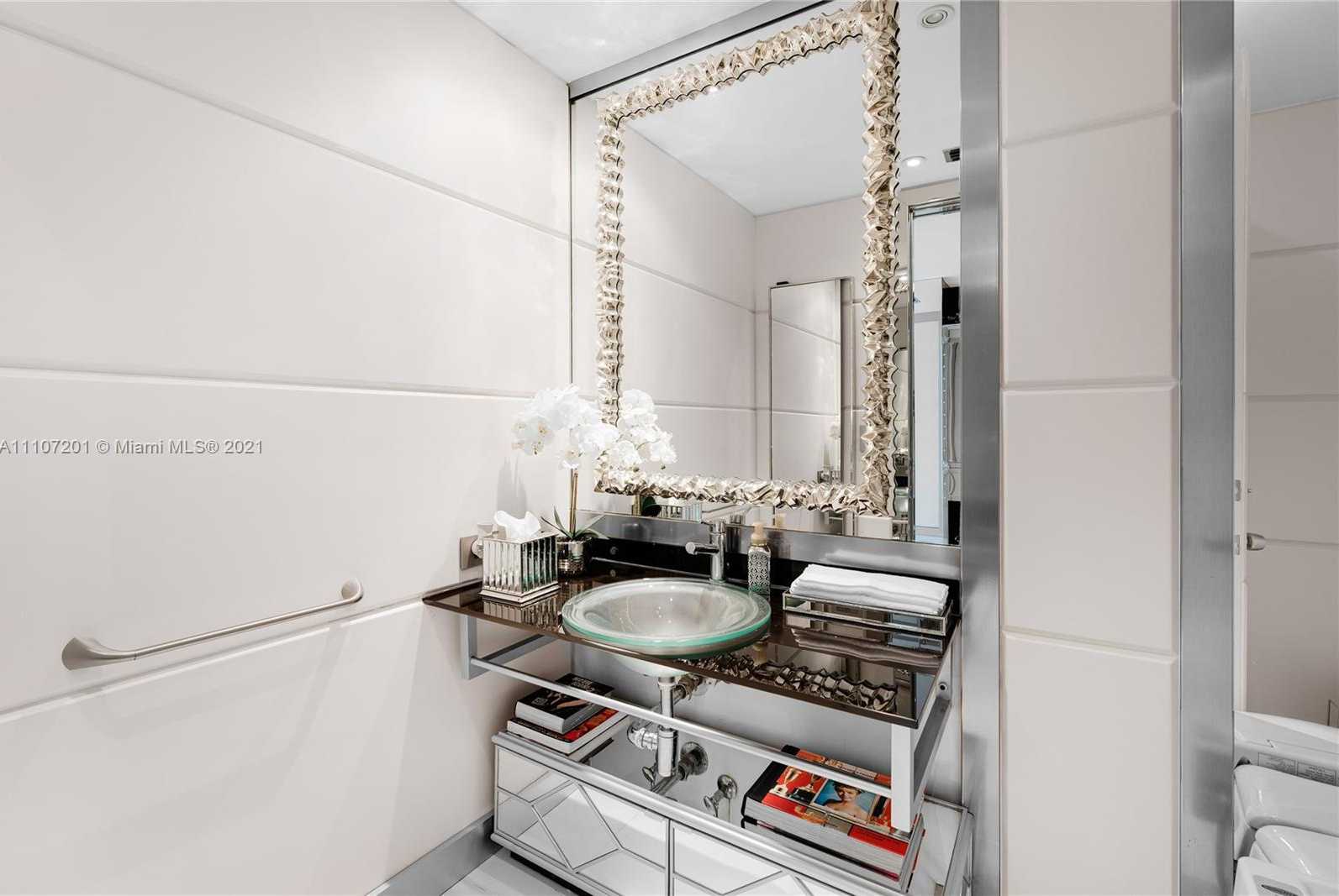Small Image of 5313 FISHER ISLAND DR #5313, Miami Beach Number 52