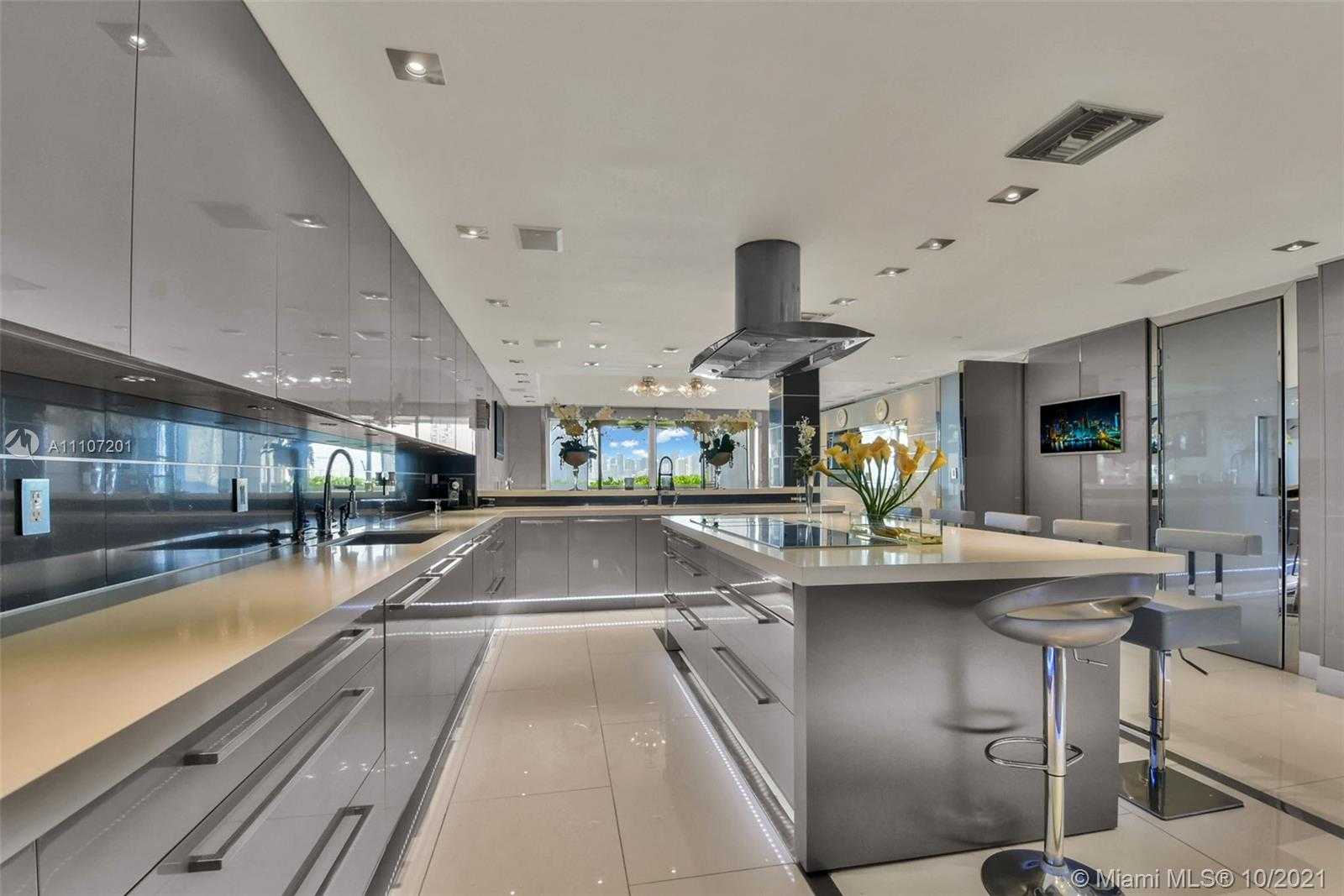 Small Image of 5313 FISHER ISLAND DR #5313, Miami Beach Number 90