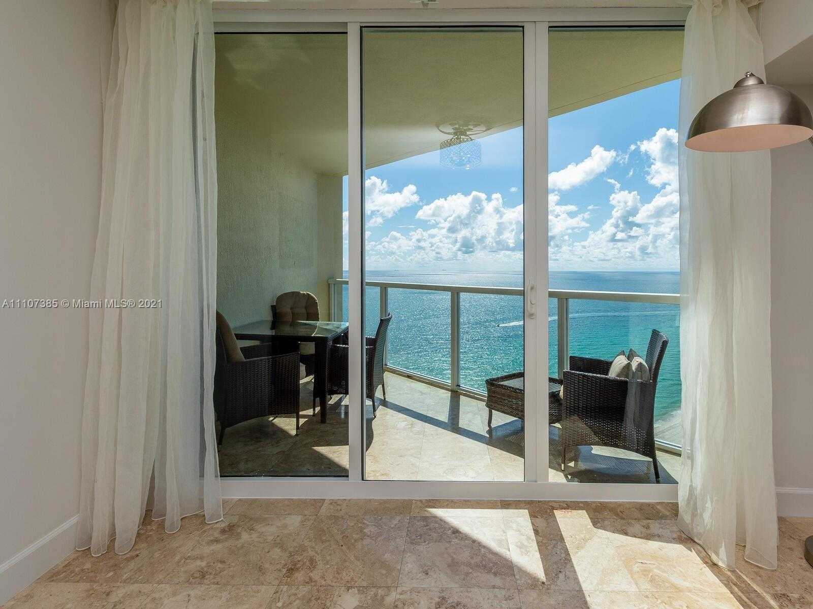 Small Image of 16699 COLLINS AVE #2701, Sunny Isles Beach Number 10