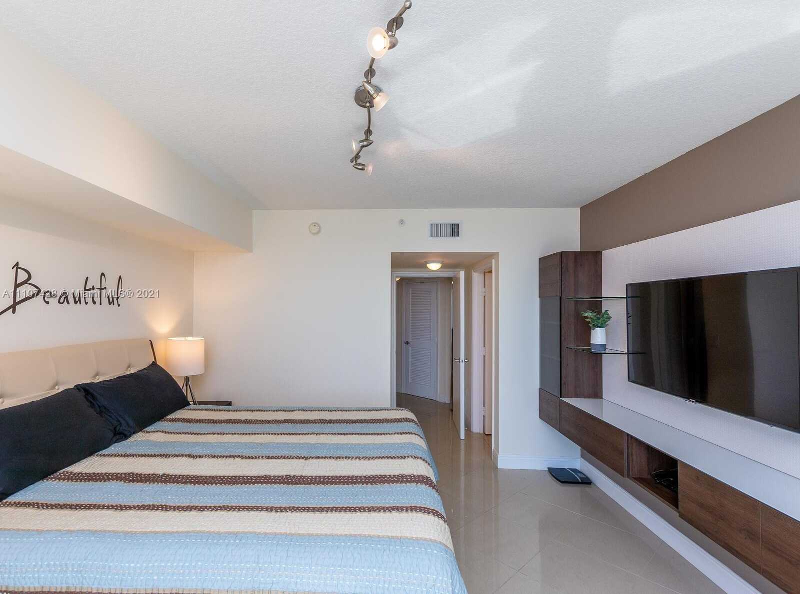Small Image of 16699 COLLINS AVE #1709, Sunny Isles Beach Number 22