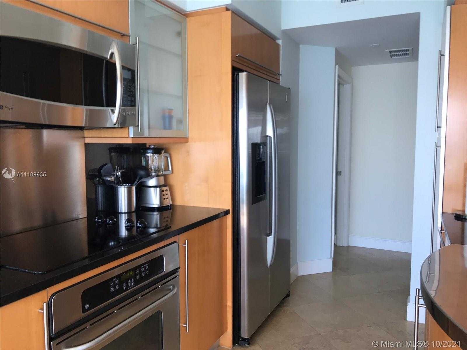 Small Image of 6365 COLLINS AVE #1802, Miami Beach Number 19
