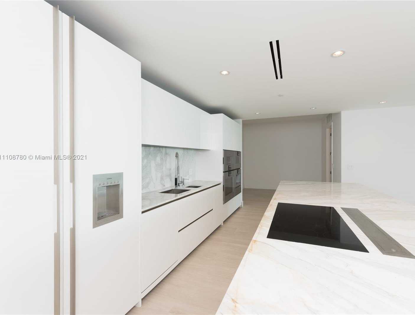 Small Image of 10201 COLLINS AVE #1107, Bal Harbour Number 12