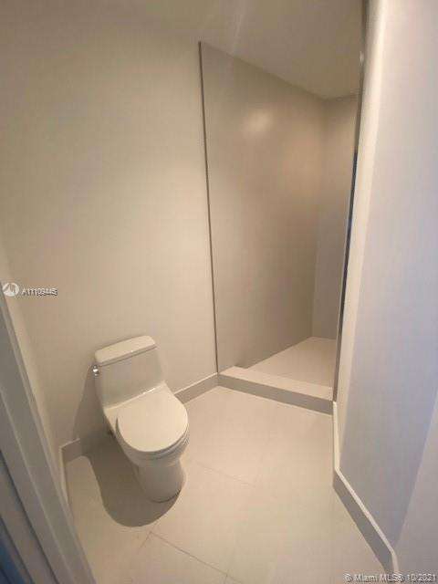 Small Image of 18555 COLLINS AVE #2605, Sunny Isles Beach Number 31